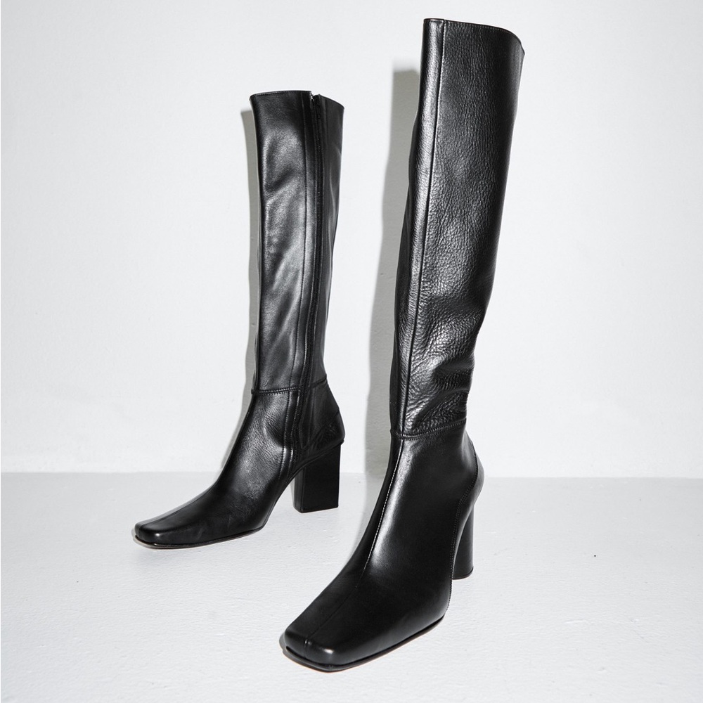 Dubie Black Cuadrado Knee-High Leather Boots